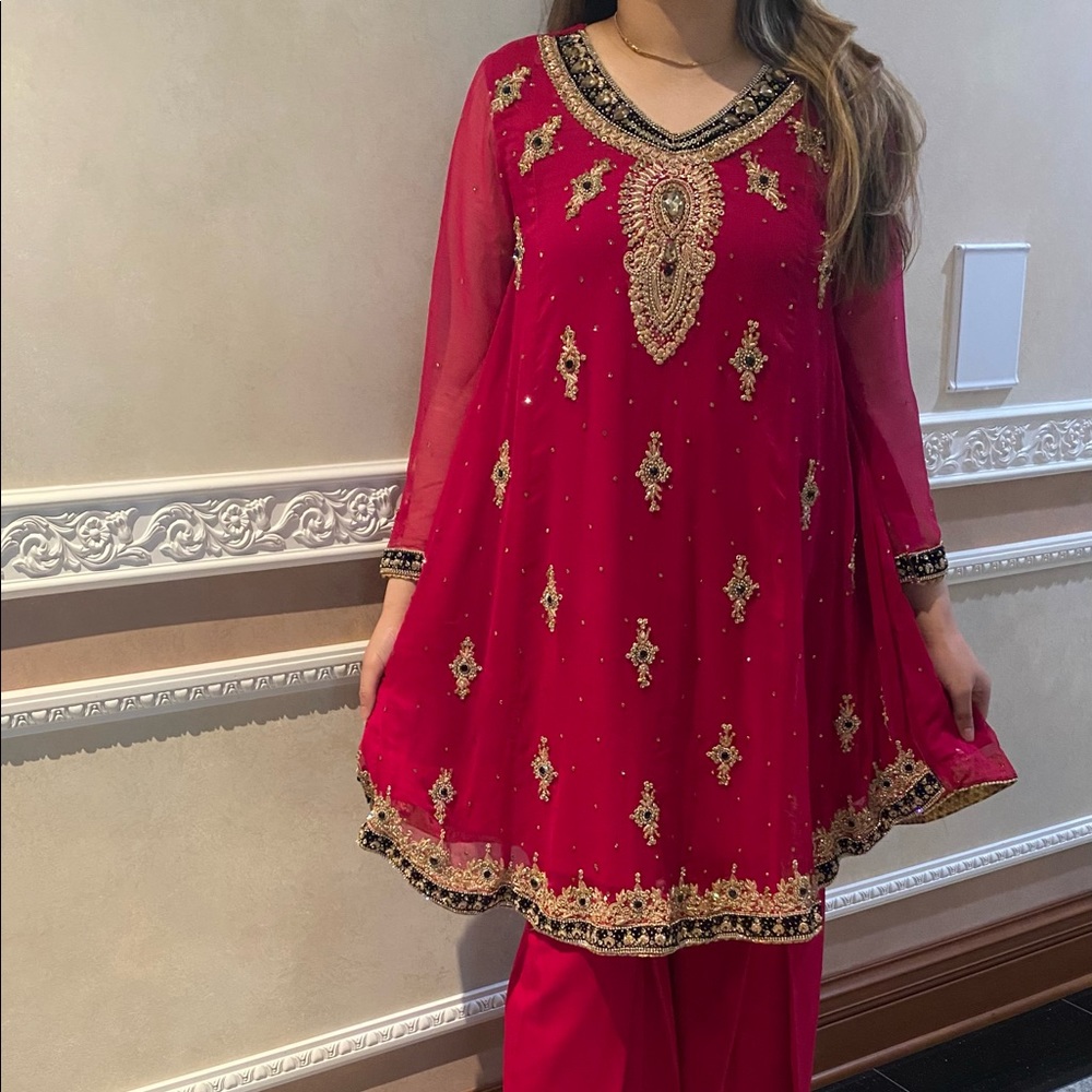 Pakistani party/wedding wear outfit